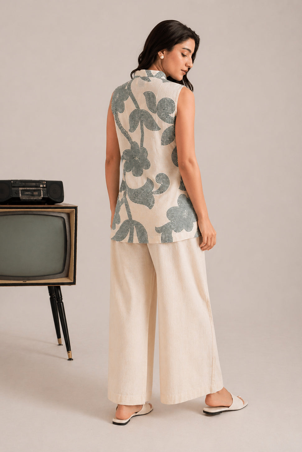 Laalzari sage green botanical print sleeveless kurta for women — full-length view