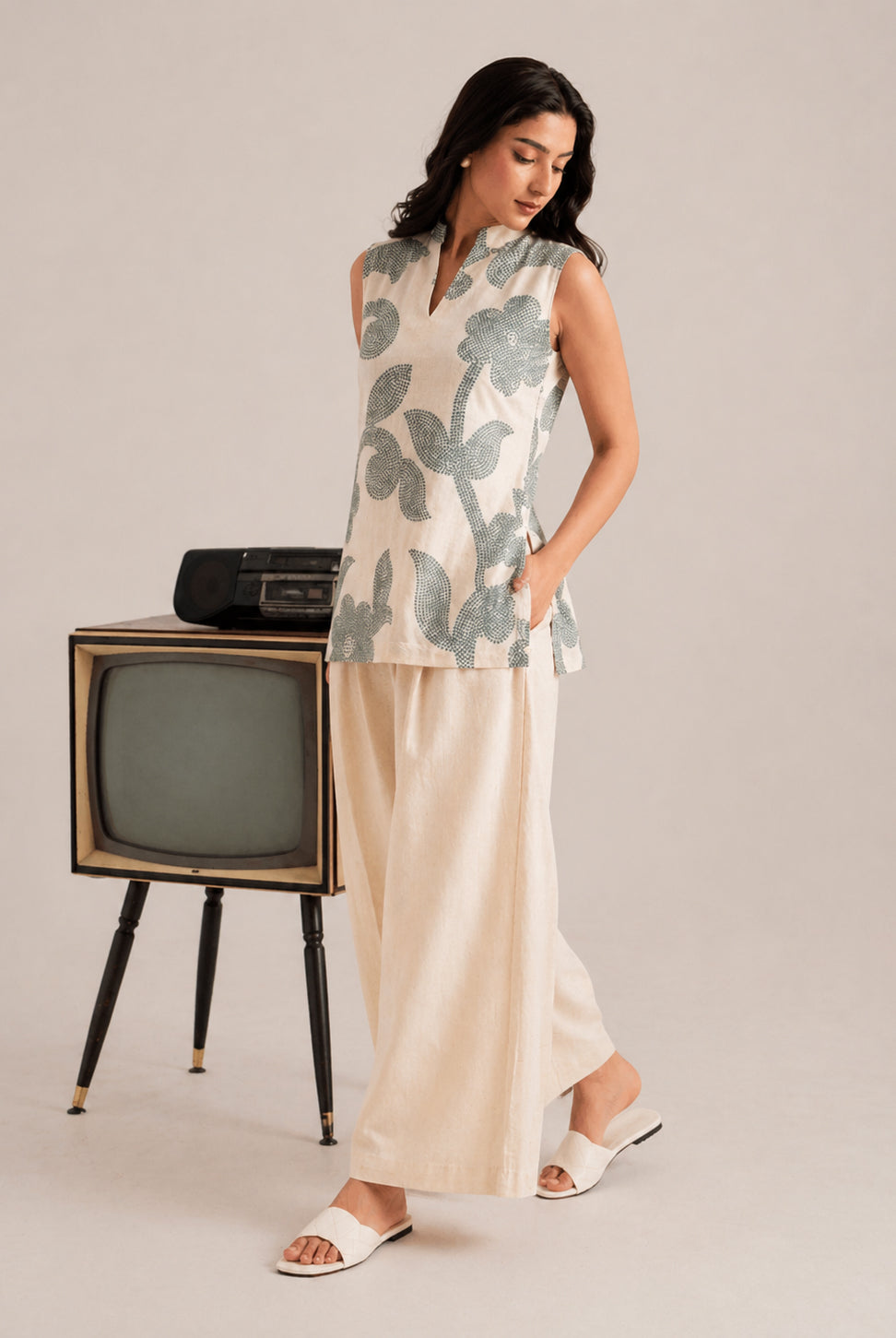 Laalzari sage green botanical print sleeveless kurta for women — fabric detail