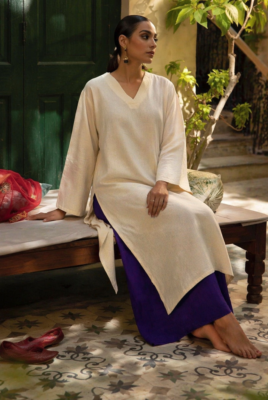 Laalzari ivory linen V-neck kurta and wide-leg palazzo co-ord set for women — full-length view