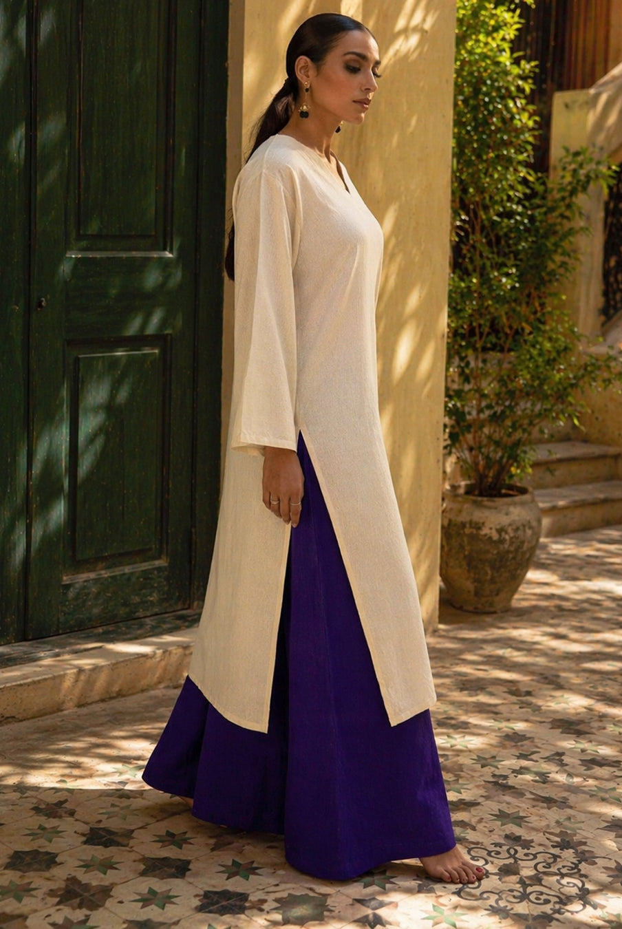Laalzari ivory linen V-neck kurta and wide-leg palazzo co-ord set for women — back view