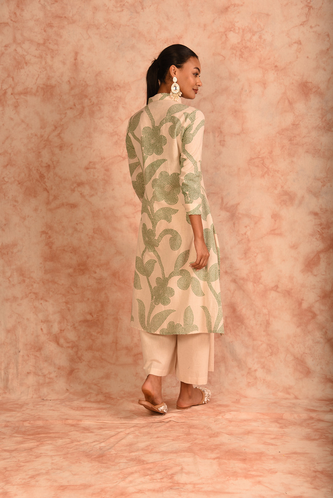 Laalzari white printed linen kurta for women — fabric detail
