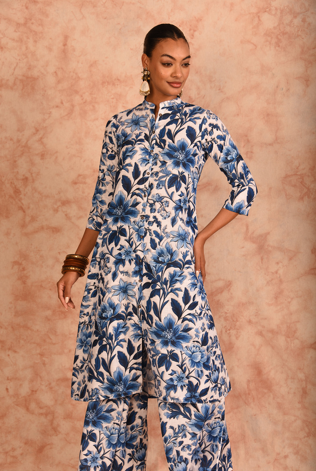 Laalzari white and blue printed linen kurta and wide-leg palazzo co-ord set for women — side view