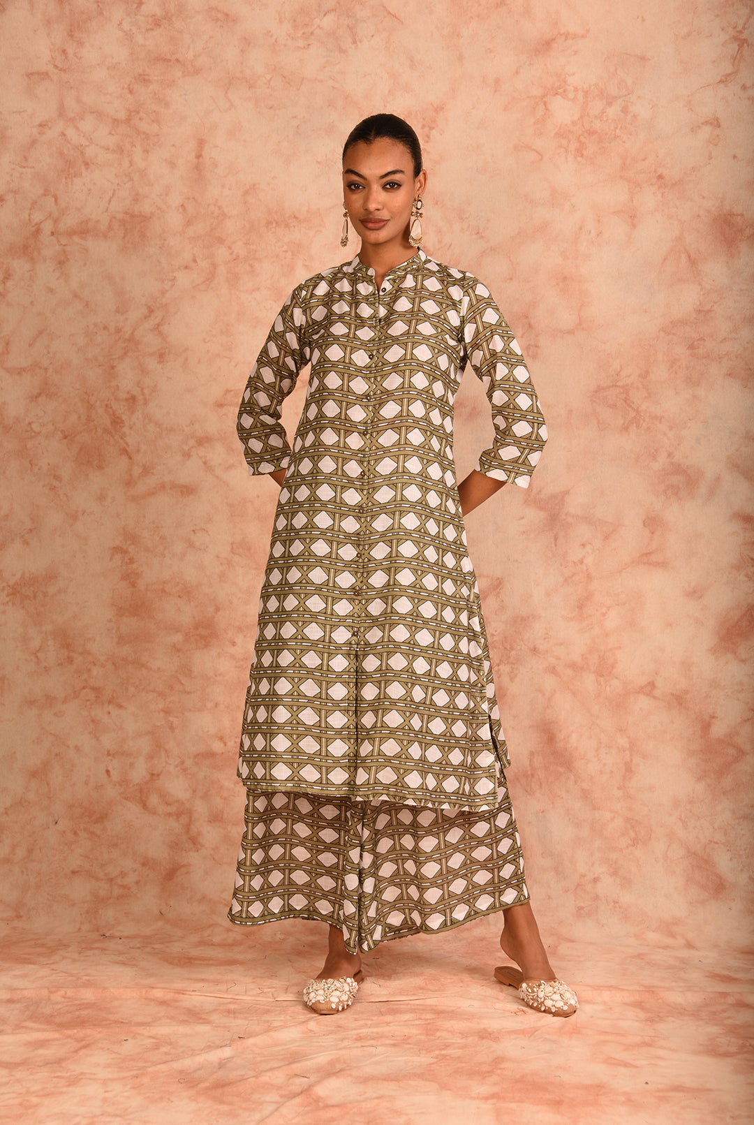 Laalzari printed linen round-neck kurta and palazzo co-ord set for women — front view