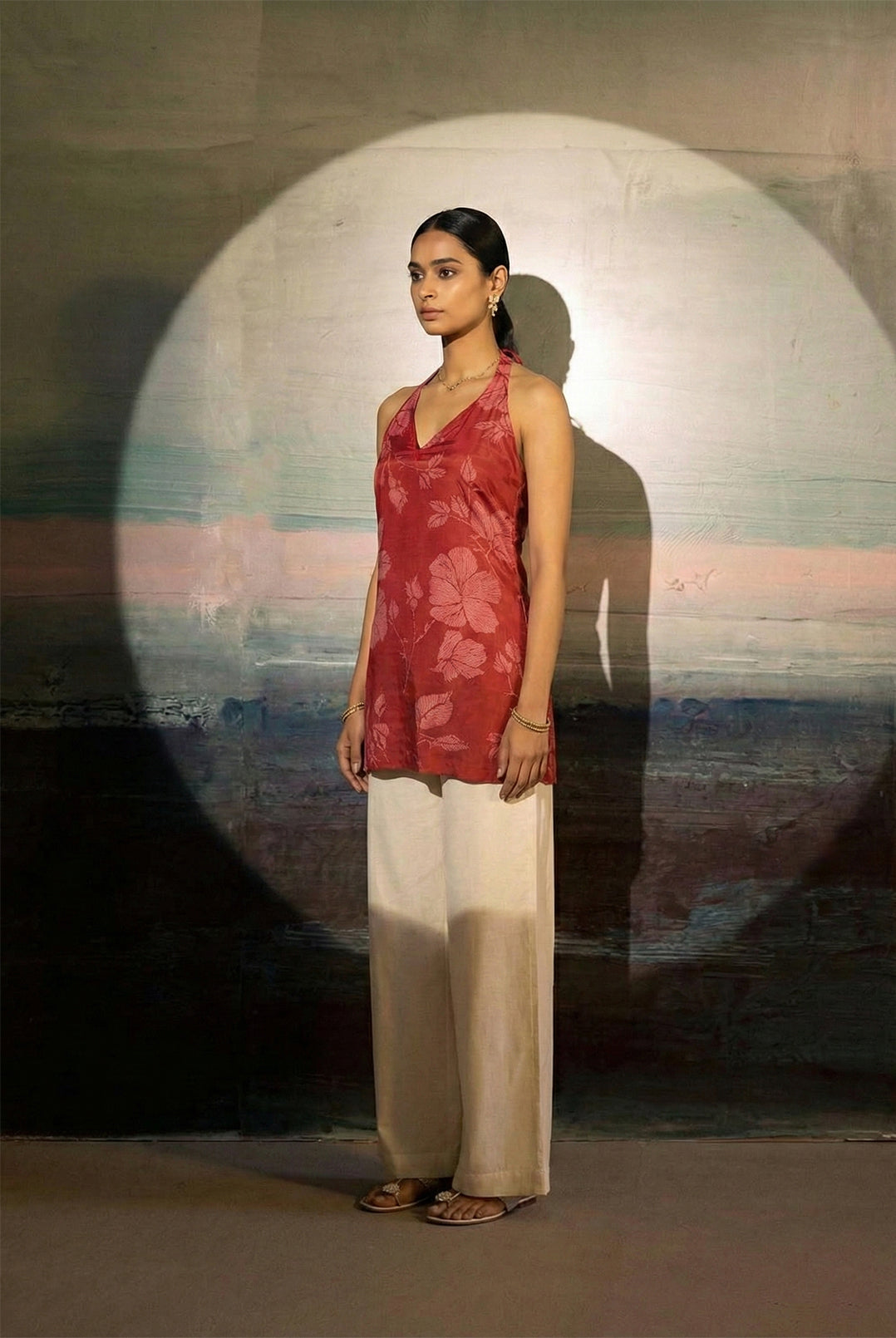 Laalzari rust textured sleeveless kurta for women — front view