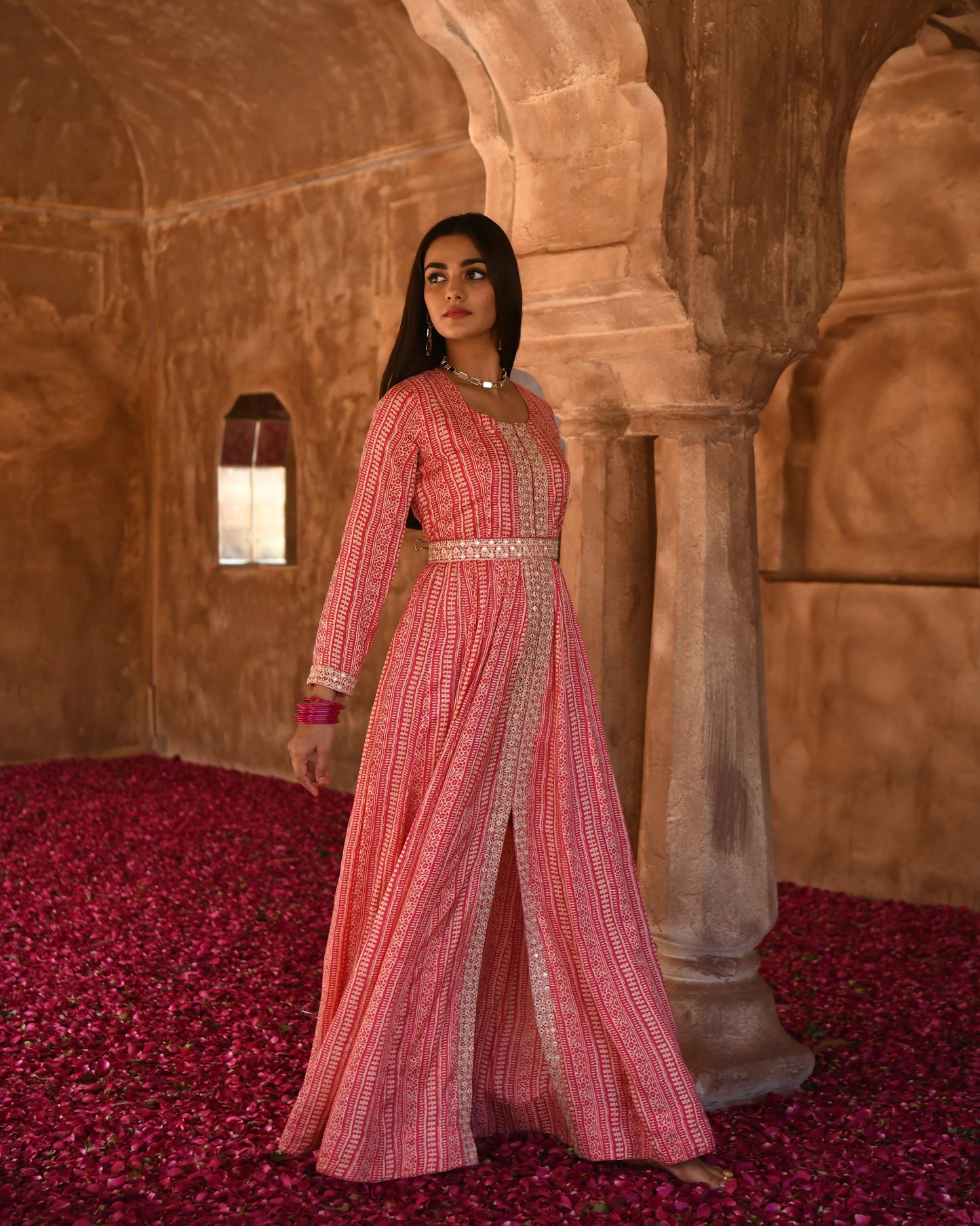 PINK MUSLIN COTTON DRESS WITH THREAD EMBROIDERY