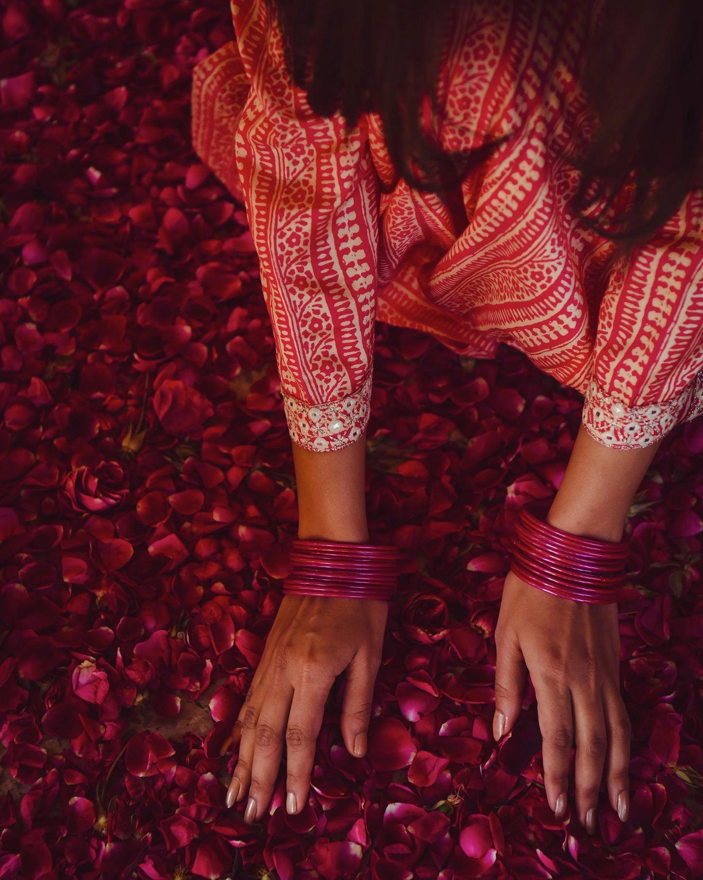 PINK MUSLIN COTTON DRESS WITH THREAD EMBROIDERY