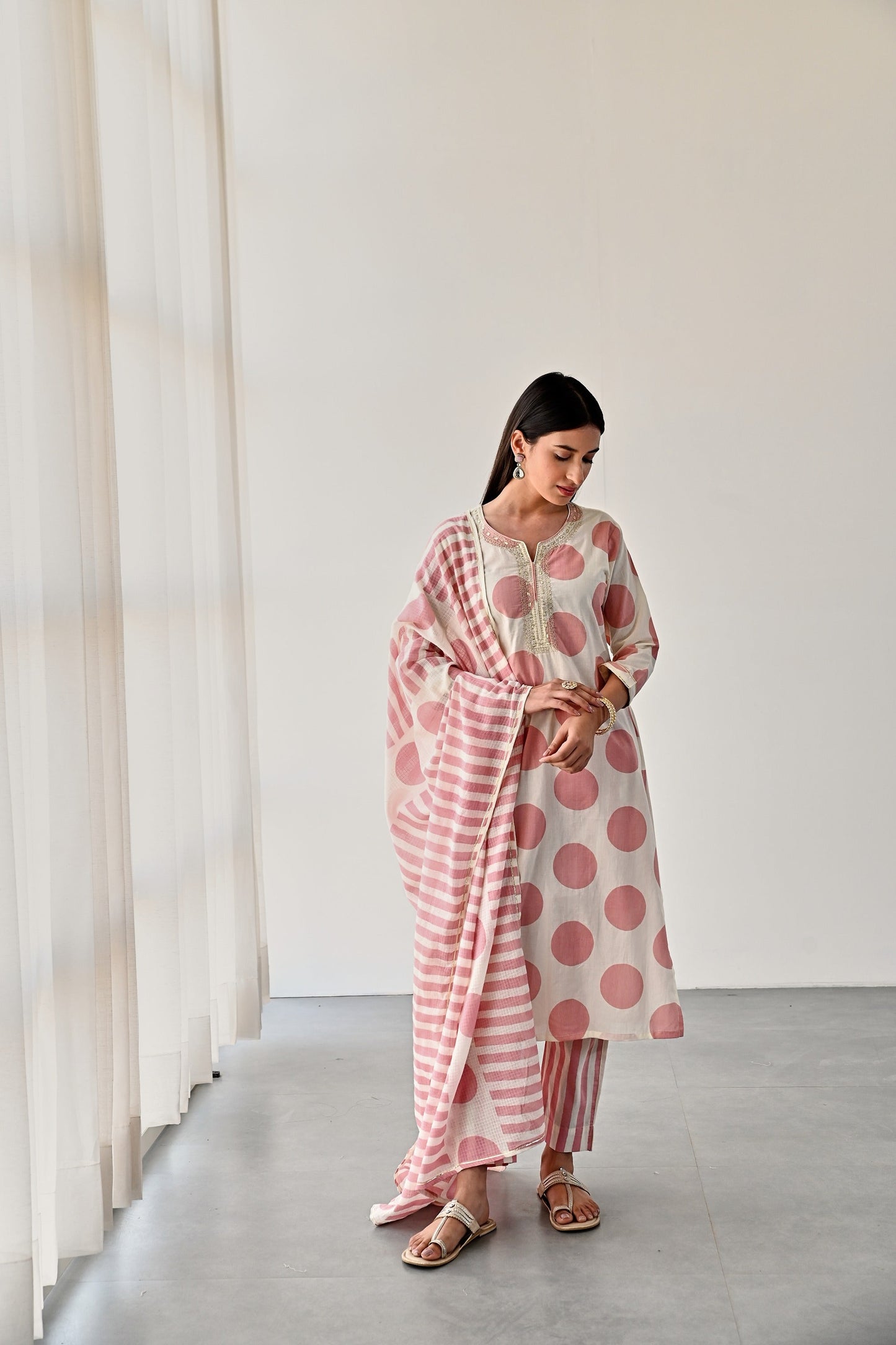 PINK PRINTED COTTON KURTA WITH PANTS
