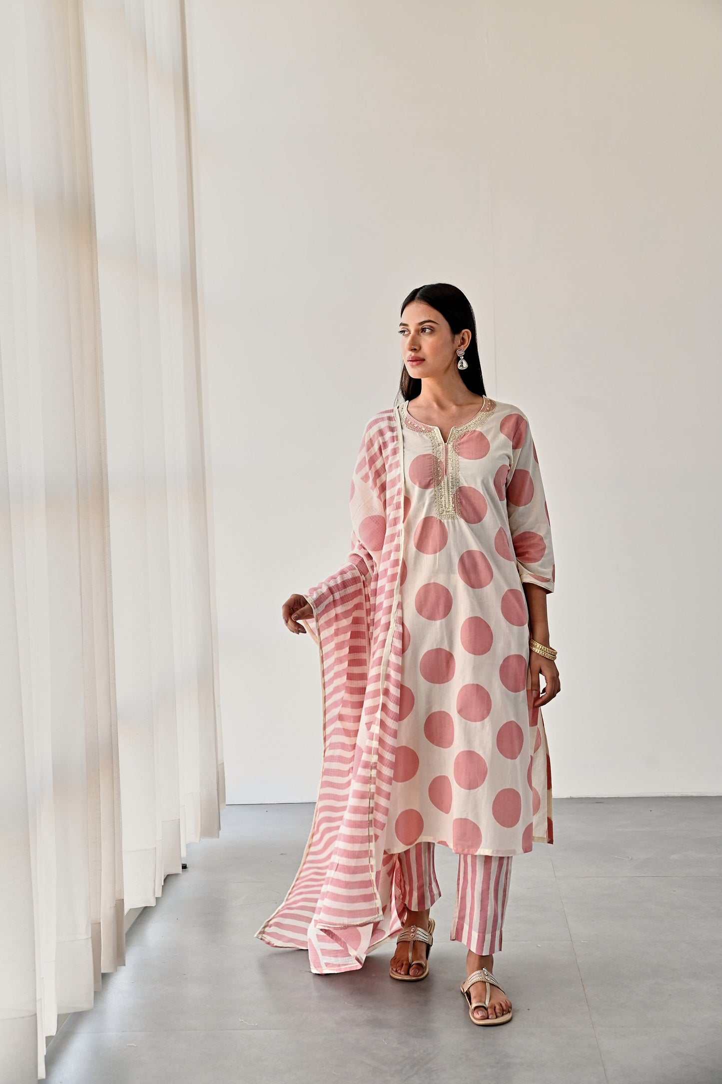 PINK PRINTED COTTON KURTA WITH PANTS