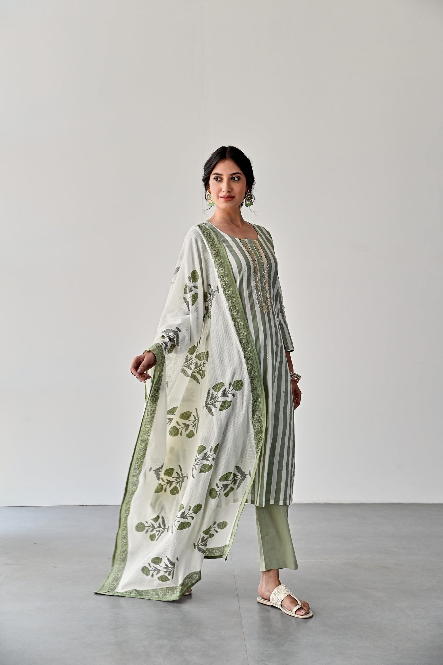 GREEN STRIPED COTTON KURTA SET
