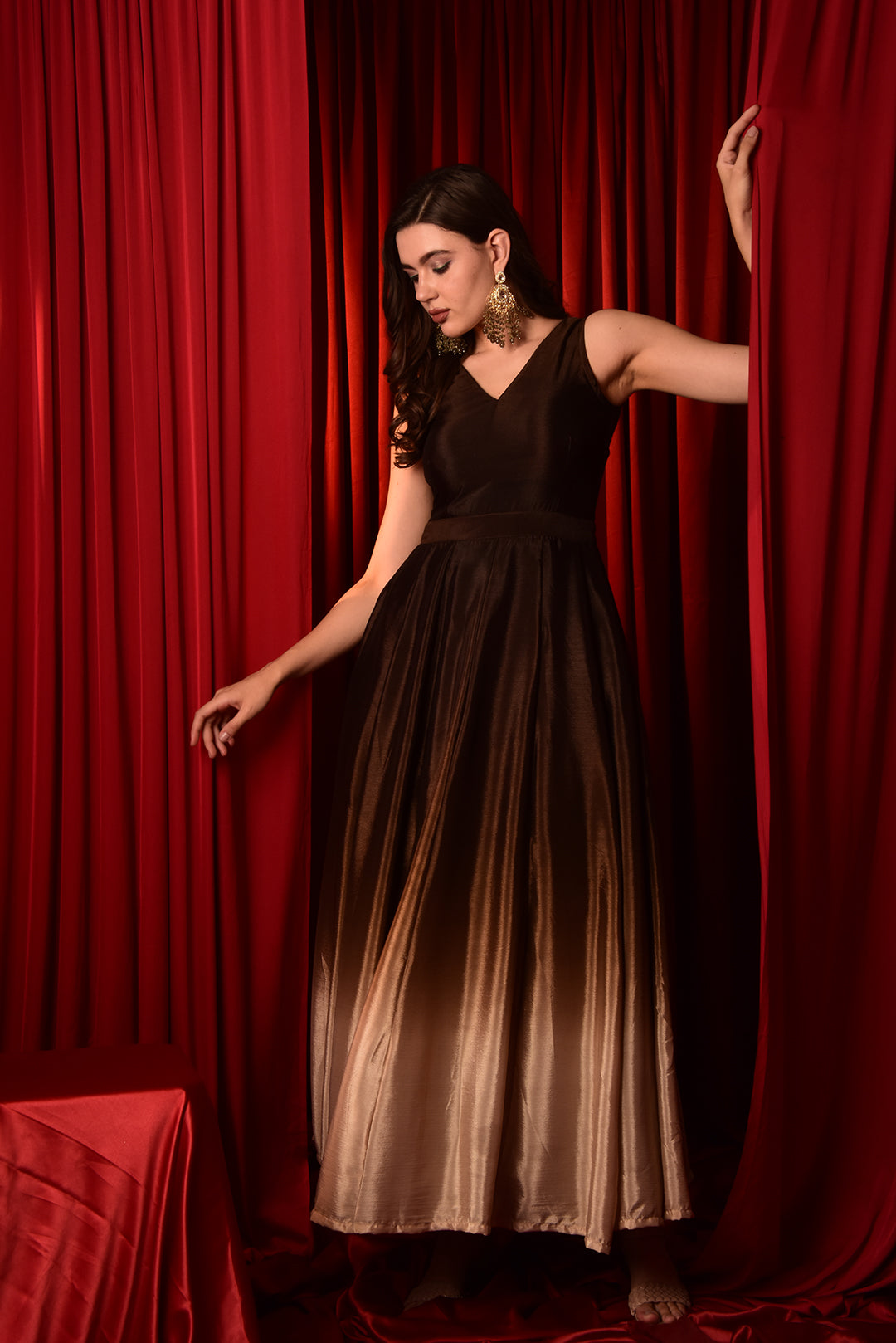 BROWN OMBRE SLEEVELESS GOWN