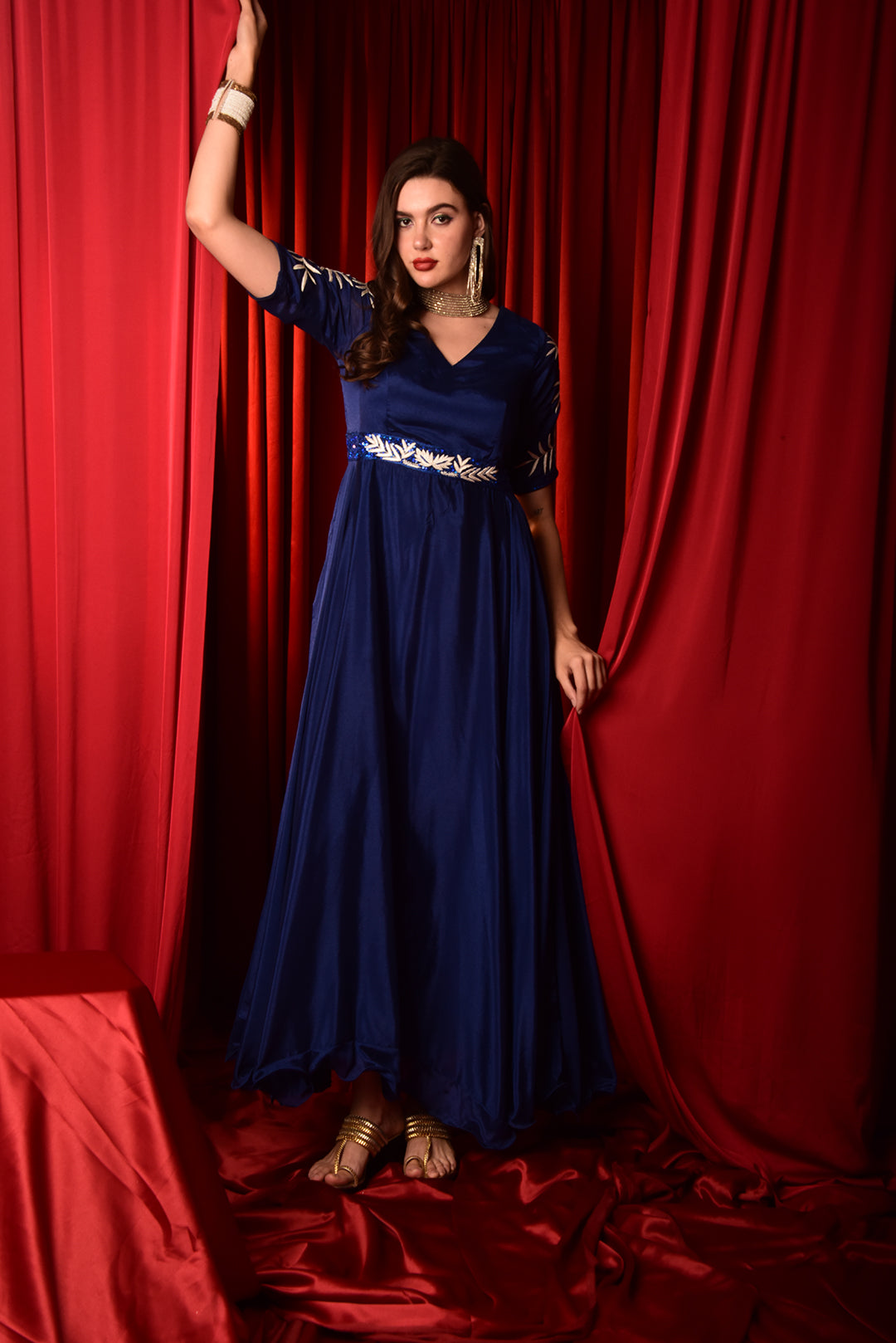 BLUE MAXI LENGTH FLARED GOWN