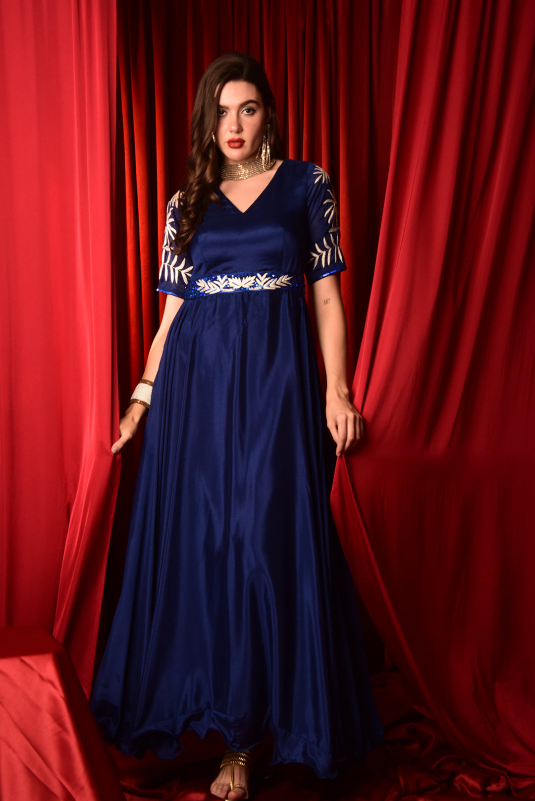 BLUE MAXI LENGTH FLARED GOWN