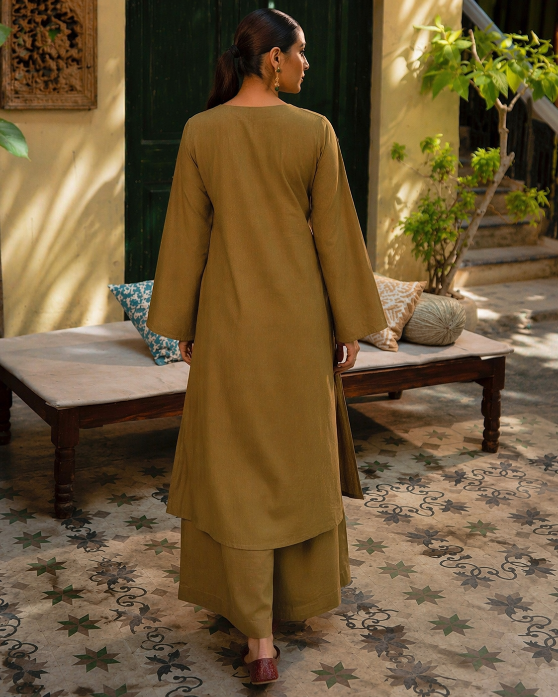 Laalzari olive linen V-neck kurta and wide-leg palazzo co-ord set for women — back view