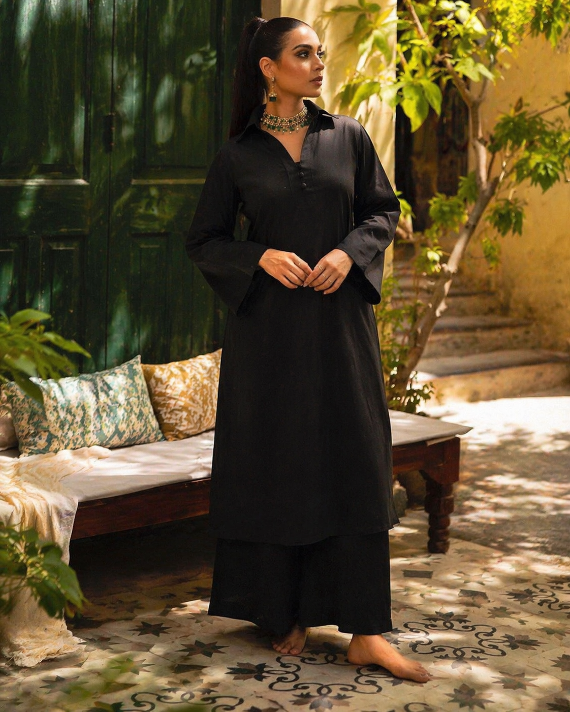 Laalzari midnight black tailored collar-neck linen kurta set for women — full-length view