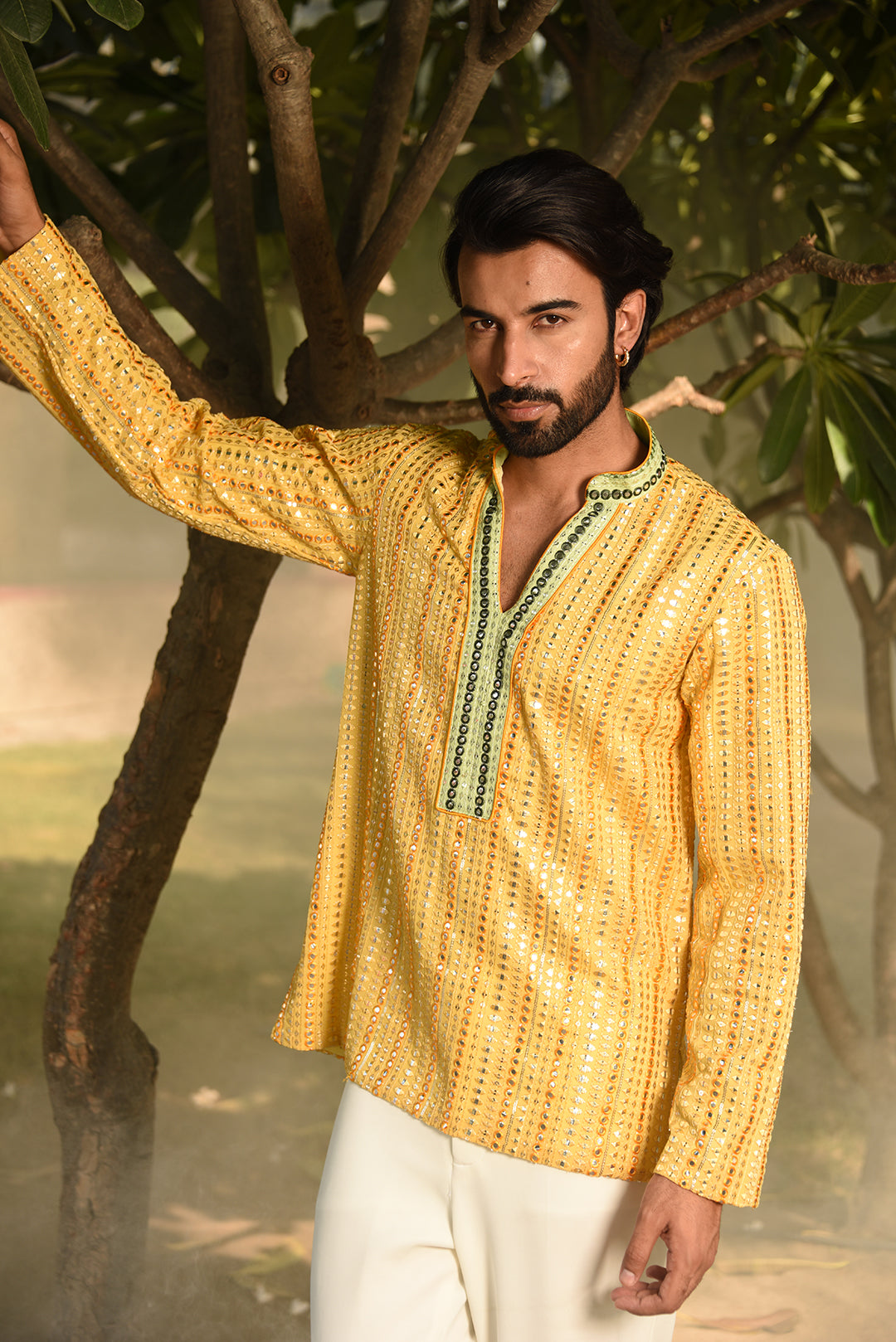 MIRROR EMBROIDERED SHORT KURTA WITH PANTS