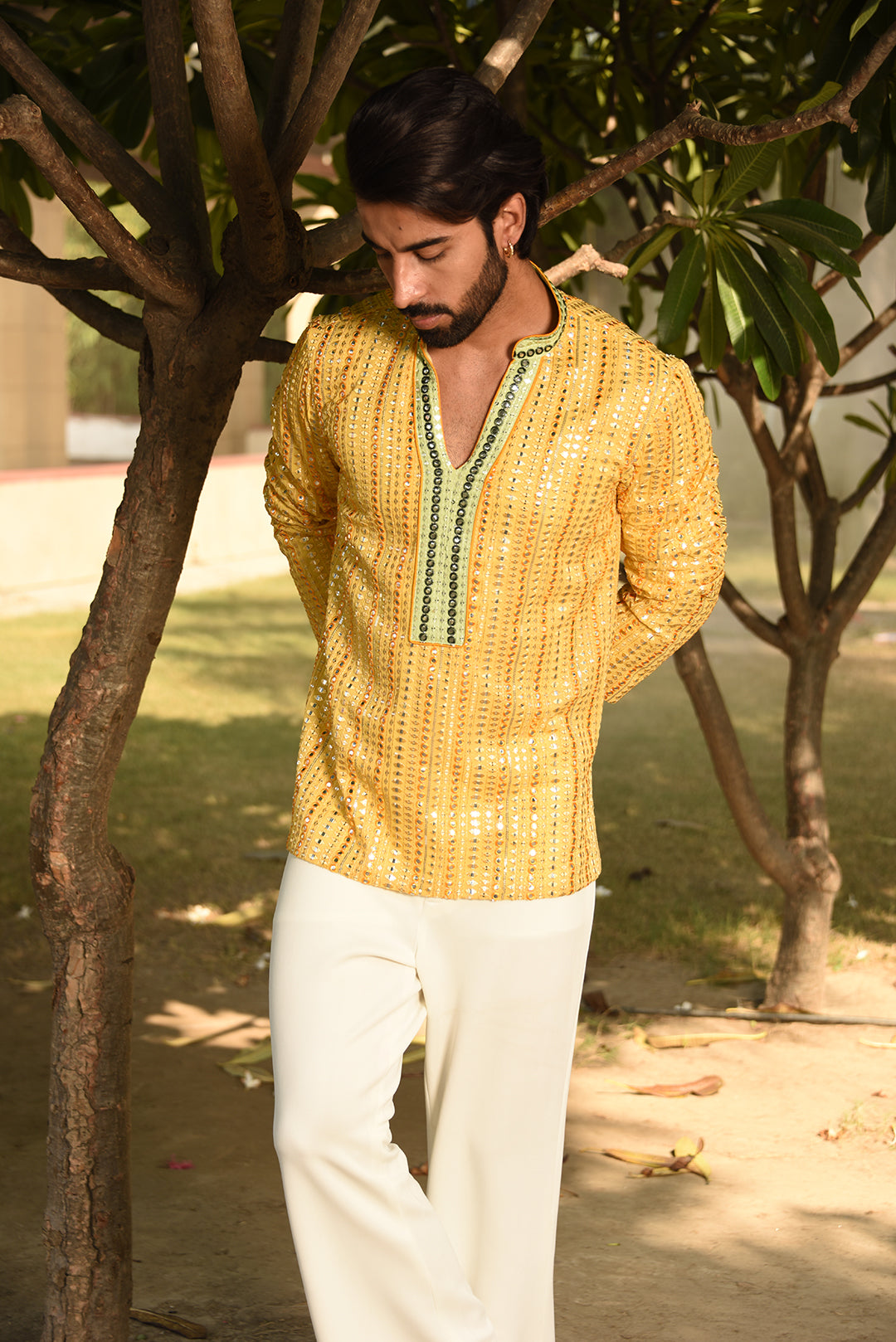 MIRROR EMBROIDERED SHORT KURTA WITH PANTS