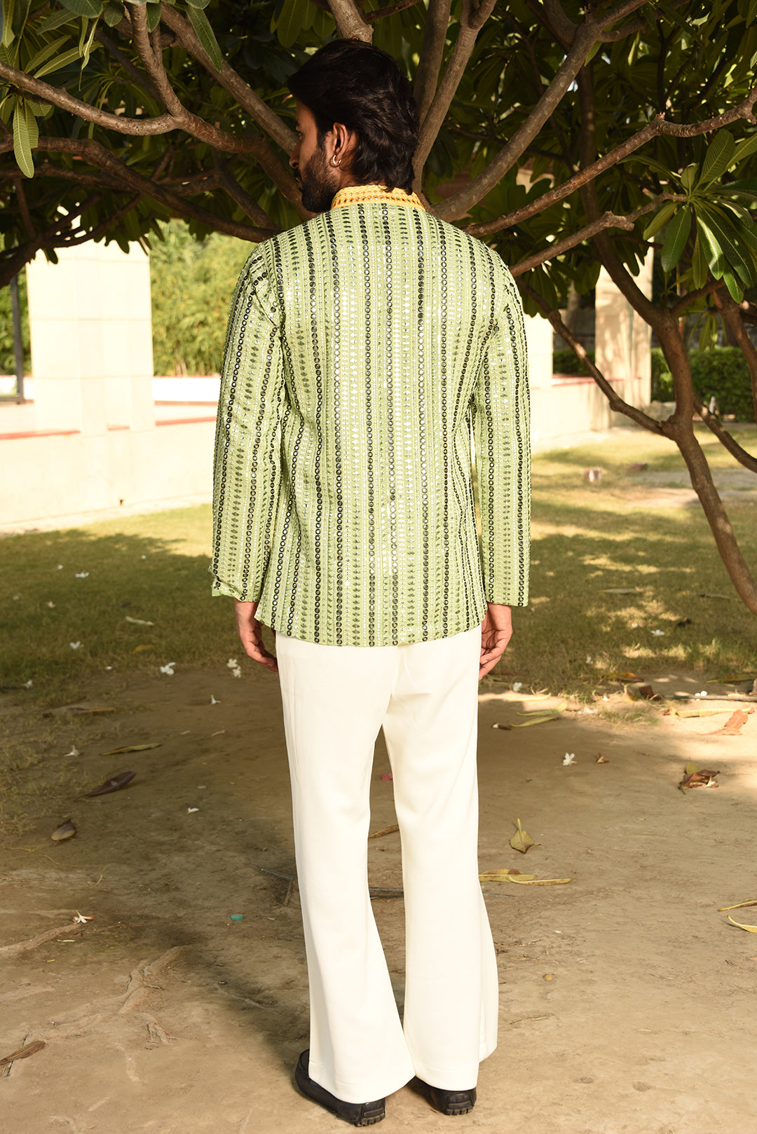 MIRROR EMBROIDERED SHORT KURTA WITH PANTS