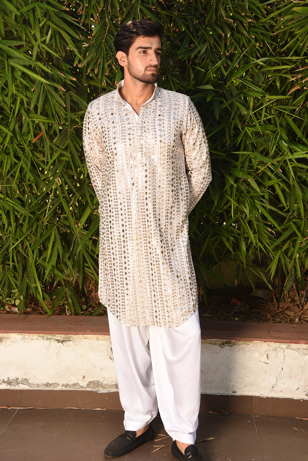 WHITE MIRROR EMROIDERED PATHANI KURTA SET