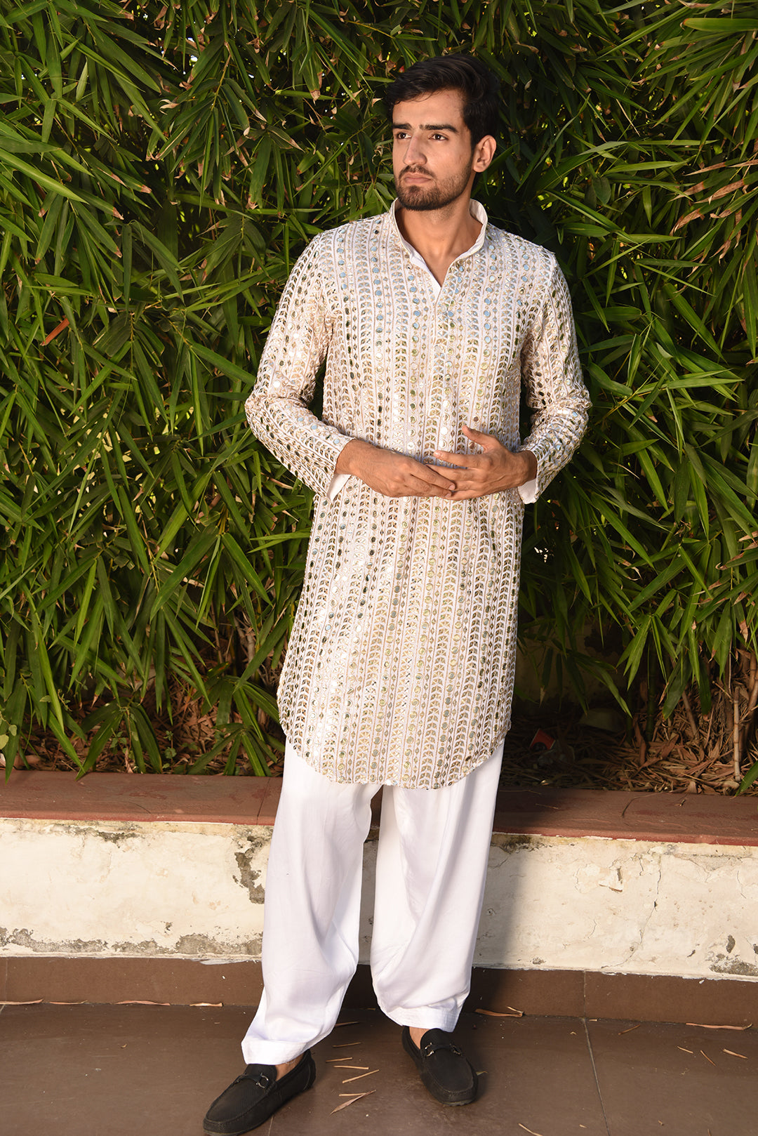 WHITE MIRROR EMROIDERED PATHANI KURTA SET