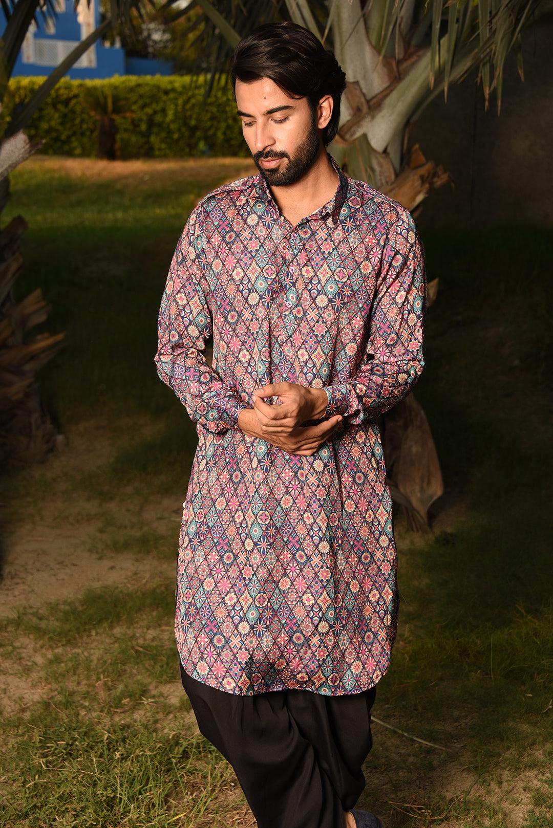 MULTICOLOUR PRINTED PATHANI KURTA SET