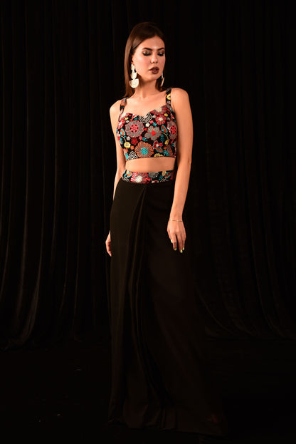 BLACK CROP TOP FLORAL SKIRT SHRUG