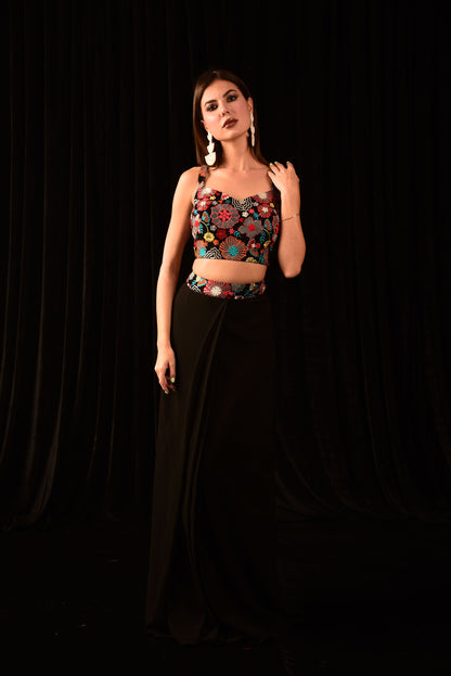 BLACK CROP TOP FLORAL SKIRT SHRUG