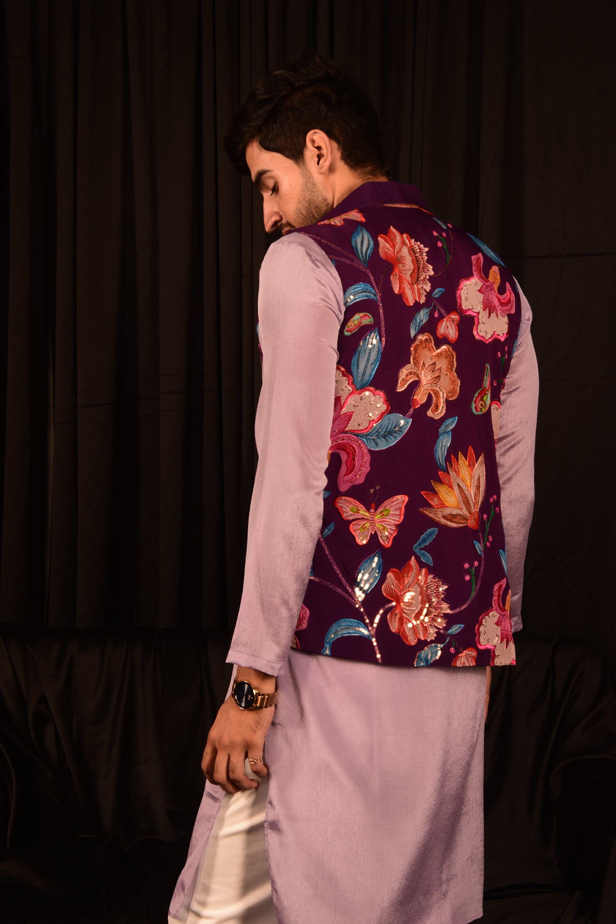 LILAC CHINON STRAIGHT KURTA SET WITH EMBROIDERED BANDHI JACKET