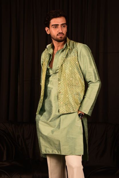 GREEN ART SILK STRAIGHT KURTA SET WITH BANDHI JACKET