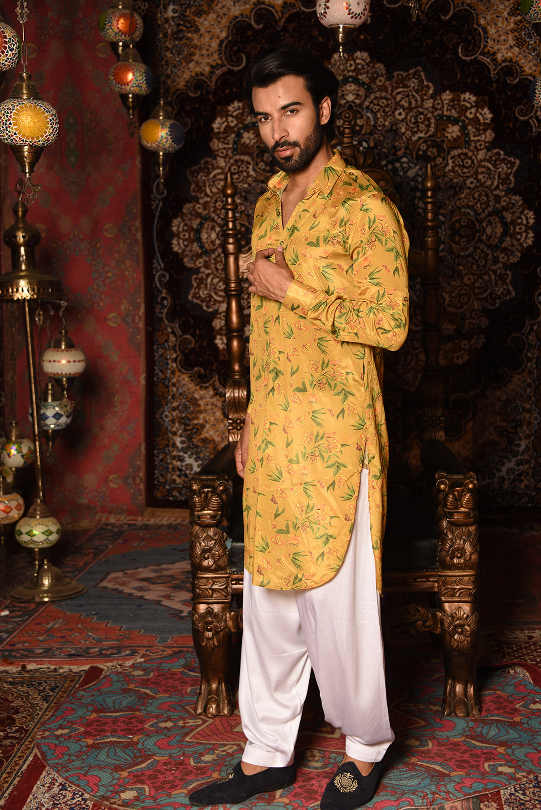 CHINNON PRINTED PATHANI KURTA SET