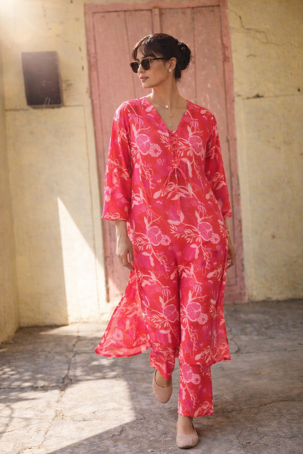 Laalzari coral floral printed muslin V-neck kurta and wide-leg palazzo co-ord set for women — styled look