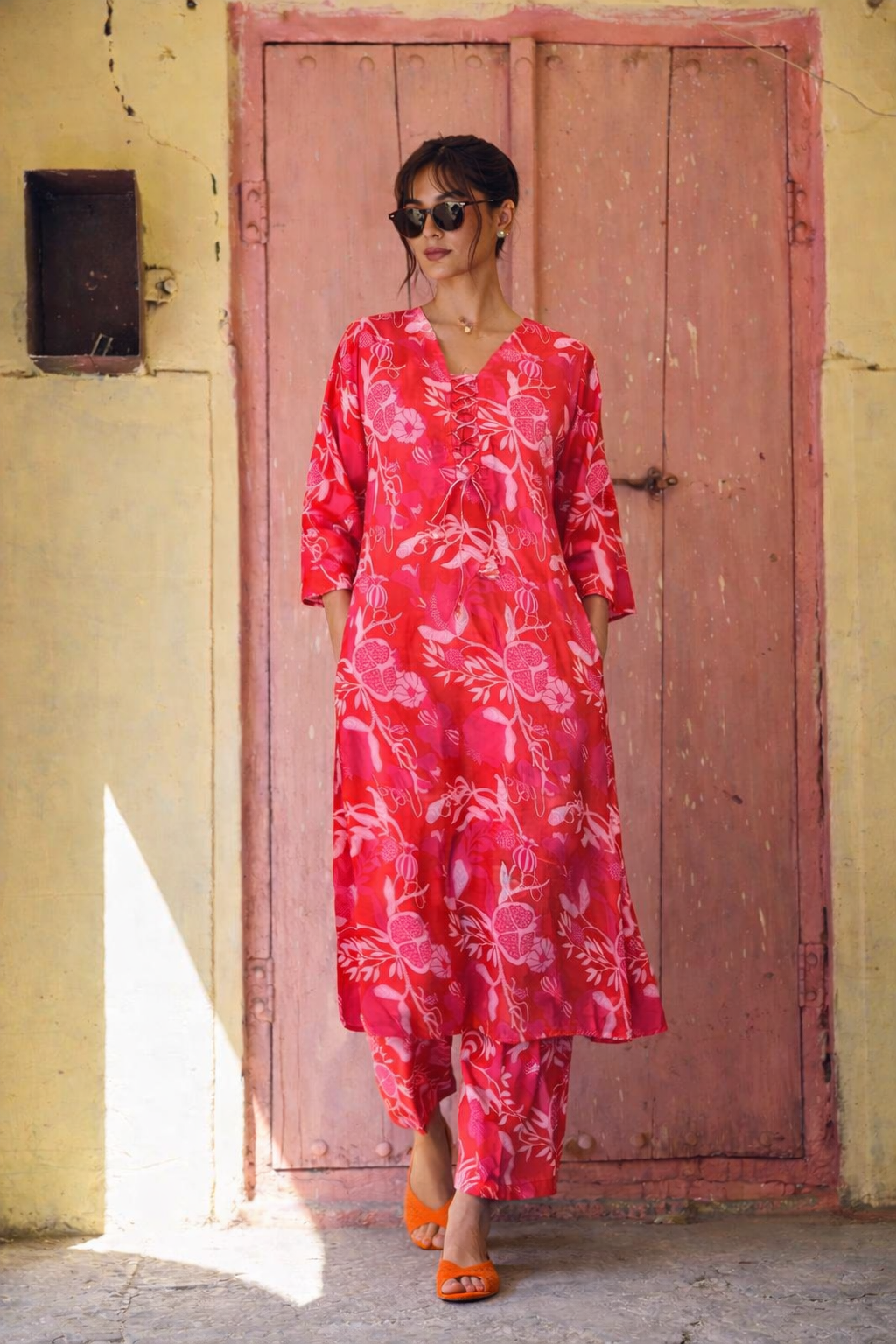 Laalzari coral floral printed muslin V-neck kurta and wide-leg palazzo co-ord set for women — outfit detail