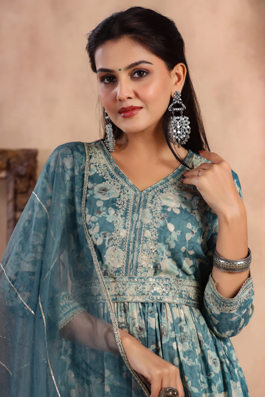 SHARARA SUIT WITH BELT